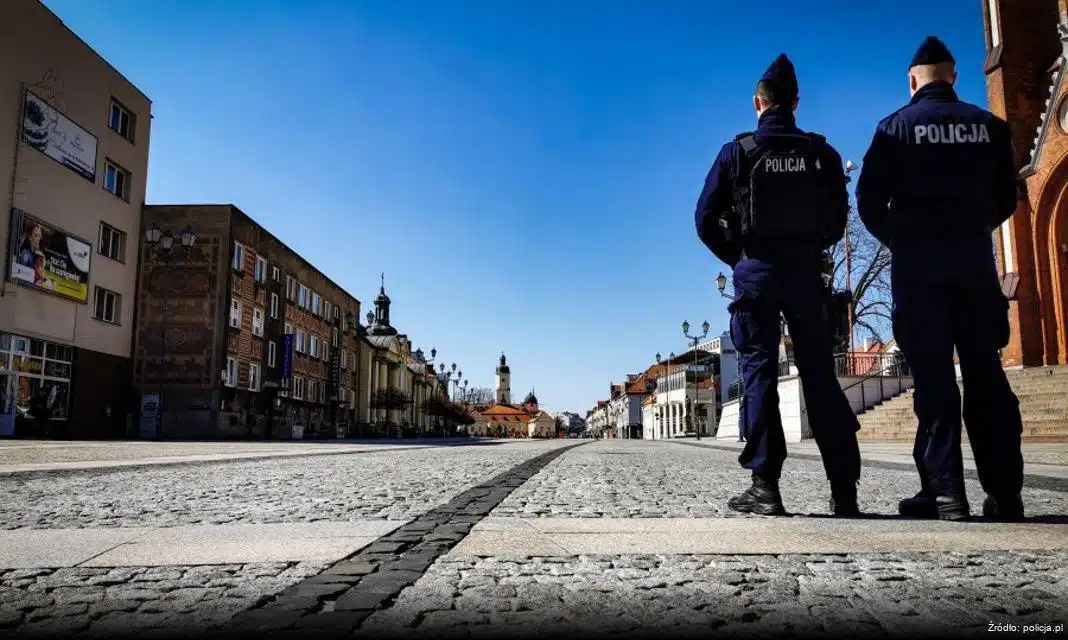 Obchody Święta Policji w Mrągowie: Uroczystości, Awans i Pamięć