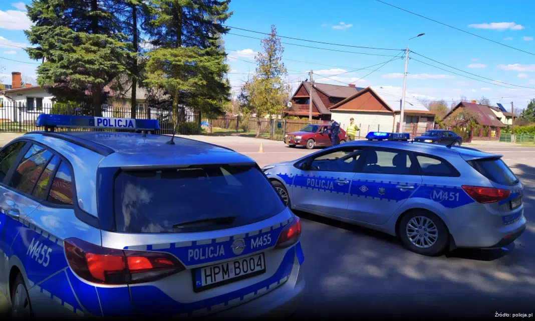 Akcja edukacyjna „Łapki na kierownicę” w Mrągowie